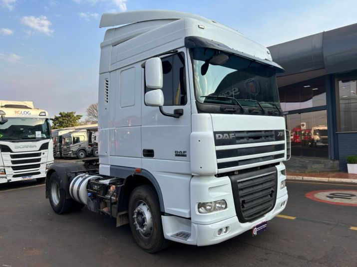 CAVALO MECANICO DAF XF105 FT 460 - 4X2 - 2018/2019 2019