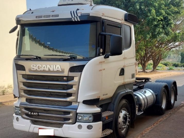 CAVALO MECANICO SCANIA R440 6X4 2014/2014 (5850) - VT 2014 CAVALO MECANICO SCANIA R440 6X4 2014/2014 (5850) - VT 2014