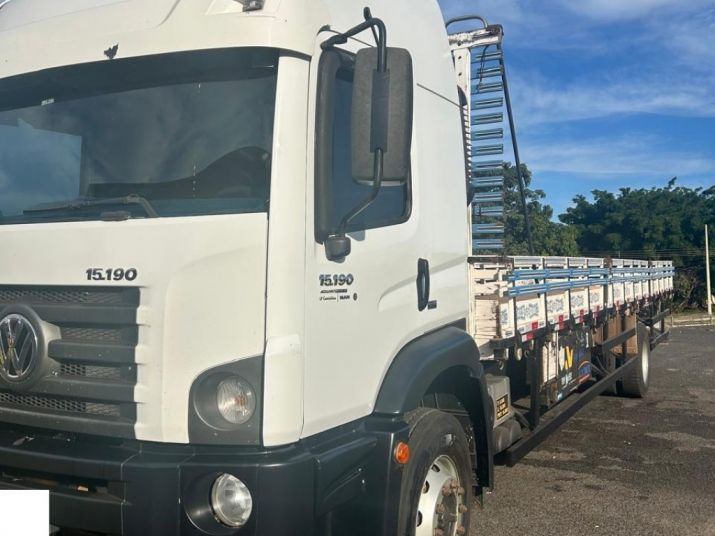 CAMINHÃO VW 15190 4x2 2014/2015 2015