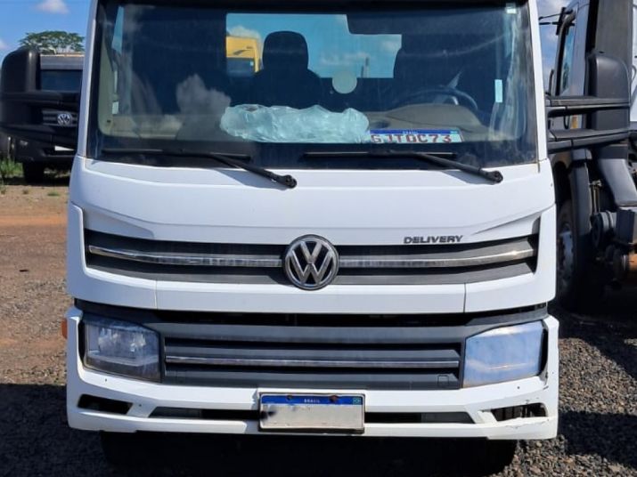 CAMINHÃO VW 11.180 4X2 2021/2022 (0C73) 2022