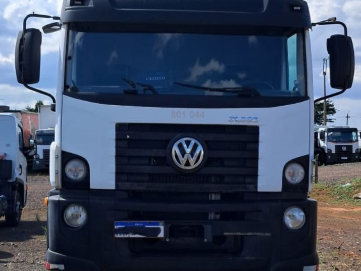 CAMINHÃO VW 31330 6X4 2022/2023 2023