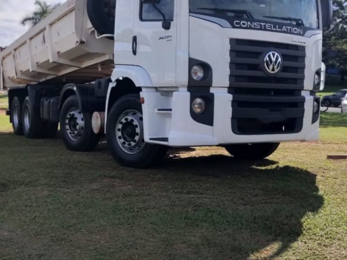 CAMINHÃO VW 30.280 CRM 8X2 2021/2022 2022