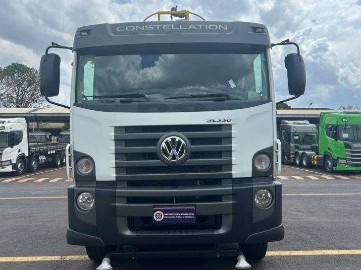 VOLKSWAGEN 31.330 6X4 TANQUE PIPA 20 LITROS 2022/23 2023