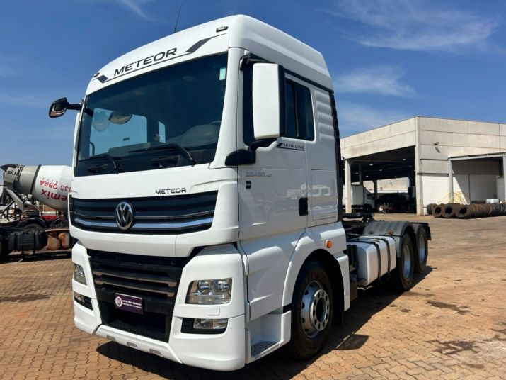 CAVALO MECANICO VW 28480 6X2 METEOR 2025/2026 (2H69) 2026